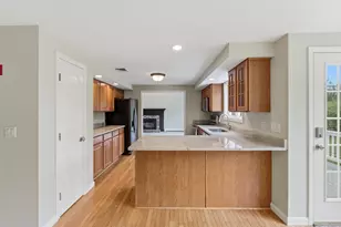 10 Wilson Dr, Uxbridge, MA 01569 - Photo 15