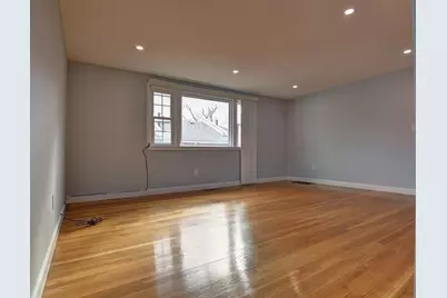30 Trull St #3, Boston, MA 02125 - Photo 9