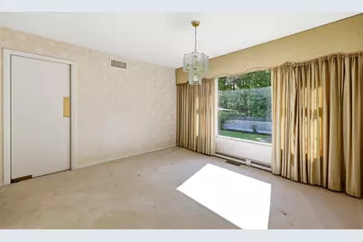 1303 Plumtree Rd, Springfield, MA 01119 - Photo 19