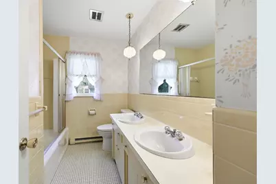 1303 Plumtree Rd, Springfield, MA 01119 - Photo 27