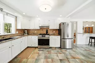 41 Cross St, Winchester, MA 01890 - Photo 17