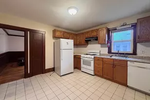 28 Alewife Brook Pkwy, Cambridge, MA 02140 - Photo 7