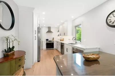 302 Western Ave #A, Gloucester, MA 01930 - Photo 5