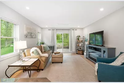302 Western Ave #A, Gloucester, MA 01930 - Photo 7
