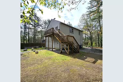 133 High St #2, Rochester, MA 02770 - Photo 1