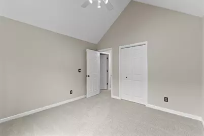 20 Rockwell Dr, Shrewsbury, MA 01545 - Photo 21