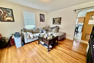17 Clinton St, Newton, MA 02458 - Photo 7