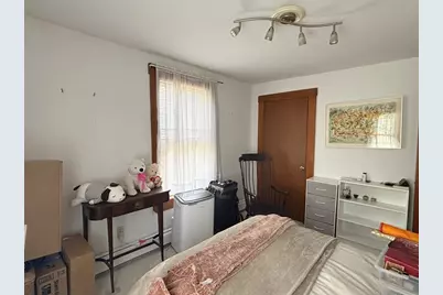 17 Clinton St #-, Newton, MA 02458 - Photo 15