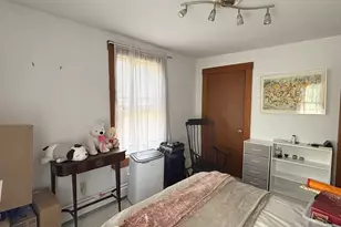 17 Clinton St, Newton, MA 02458 - Photo 15