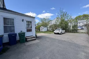 17 Clinton St, Newton, MA 02458 - Photo 3