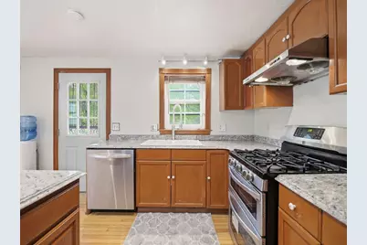 30 Parsons Hill Dr, Worcester, MA 01603 - Photo 13