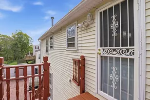 30 Parsons Hill Dr, Worcester, MA 01603 - Photo 11
