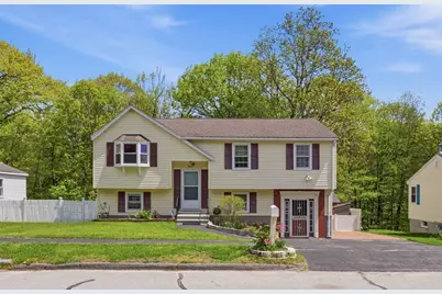 30 Parsons Hill Dr, Worcester, MA 01603 - Photo 3