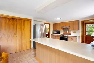 139 Gray St, Amherst, MA 01002 - Photo 19
