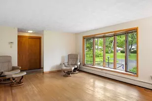 139 Gray St, Amherst, MA 01002 - Photo 11