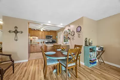 395 Merrimack St #42, Methuen, MA 01844 - Photo 5