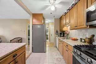 395 Merrimack St, Methuen, MA 01844 - Photo 17