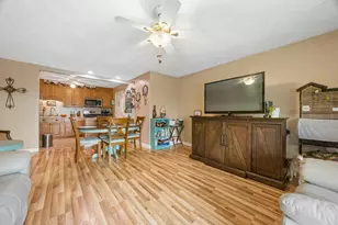 395 Merrimack St, Methuen, MA 01844 - Photo 9