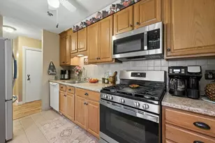 395 Merrimack St, Methuen, MA 01844 - Photo 9