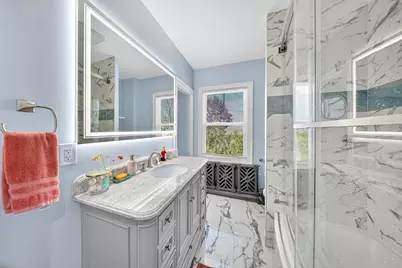 710 High St, Fall River, MA 02720 - Photo 15