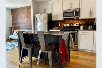 178 North St. #4, Boston, MA 02113 - Photo 1