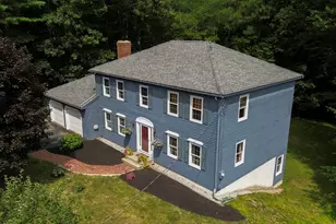 39 Hillside Dr, Sturbridge, MA 01566 - Photo 1