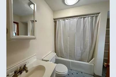 5 Rifle Ct #5, Watertown, MA 02472 - Photo 5