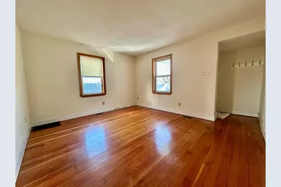 5 Rifle Ct #5, Watertown, MA 02472 - Photo 3