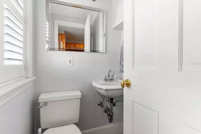 50 S Russell St #3, Boston, MA 02114 - Photo 15