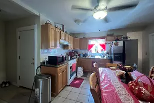 58 Bedford St, New Bedford, MA 02740 - Photo 9