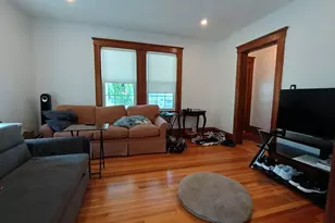 26 Leonard St, Woburn, MA 01801 - Photo 5