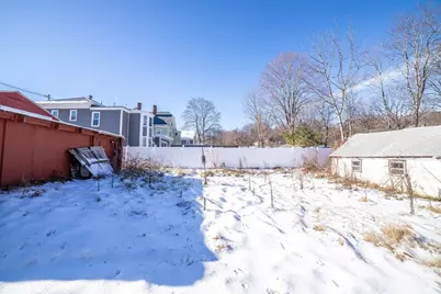 382 Water, Clinton, MA 01510 - Photo 25