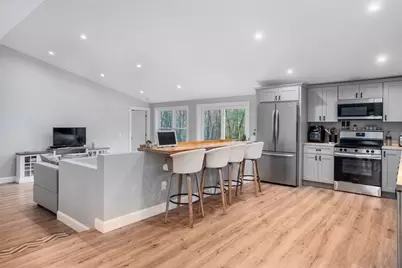 43 Weeks Hill Rd, Coventry, RI 02827 - Photo 9