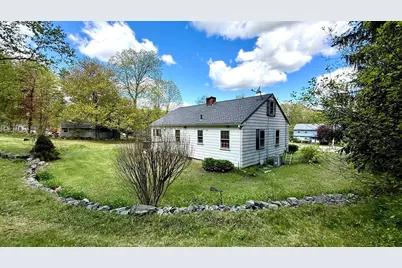 81 Clinton Rd, Sterling, MA 01564 - Photo 3