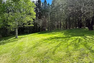 81 Clinton Rd, Sterling, MA 01564 - Photo 5