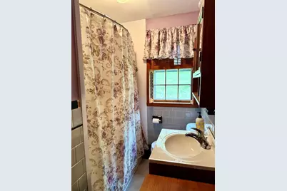 81 Clinton Rd, Sterling, MA 01564 - Photo 11