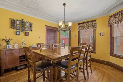 21 Dexter St, Holyoke, MA 01040 - Photo 11