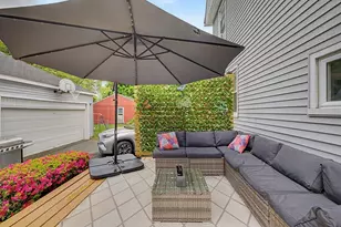 21 Dexter St, Holyoke, MA 01040 - Photo 35