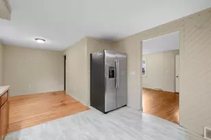 5 Tracy Dr, Wilbraham, MA 01095 - Photo 9