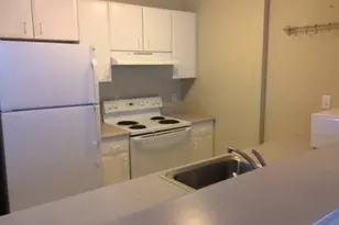 636 Beacon, Boston, MA 02215 - Photo 3