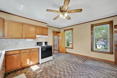 85 Garfield Ave, Easthampton, MA 01027 - Photo 27