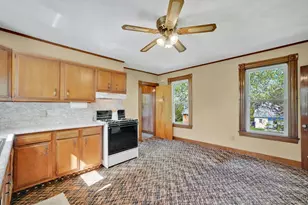85 Garfield Ave, Easthampton, MA 01027 - Photo 27
