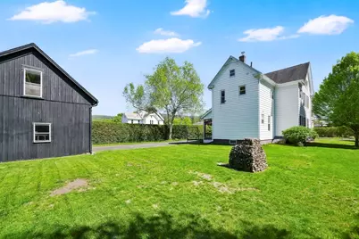 85 Garfield Ave, Easthampton, MA 01027 - Photo 37