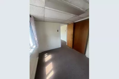 723 Washington St #2F, Newton, MA 02458 - Photo 7