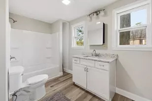28 W Prescott St, Westford, MA 01886 - Photo 7