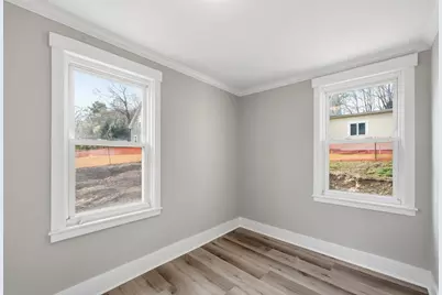28 W Prescott St, Westford, MA 01886 - Photo 11
