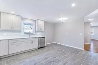 9 Mague Street #1, Newton, MA 02465 - Photo 3