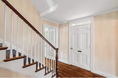 26 Pickwick Rd, Marblehead, MA 01945 - Photo 5