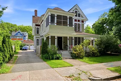 151 Bowdoin St, Springfield, MA 01109 - Photo 3