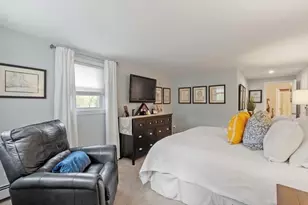 5 Ripley Pl, Worcester, MA 01610 - Photo 9
